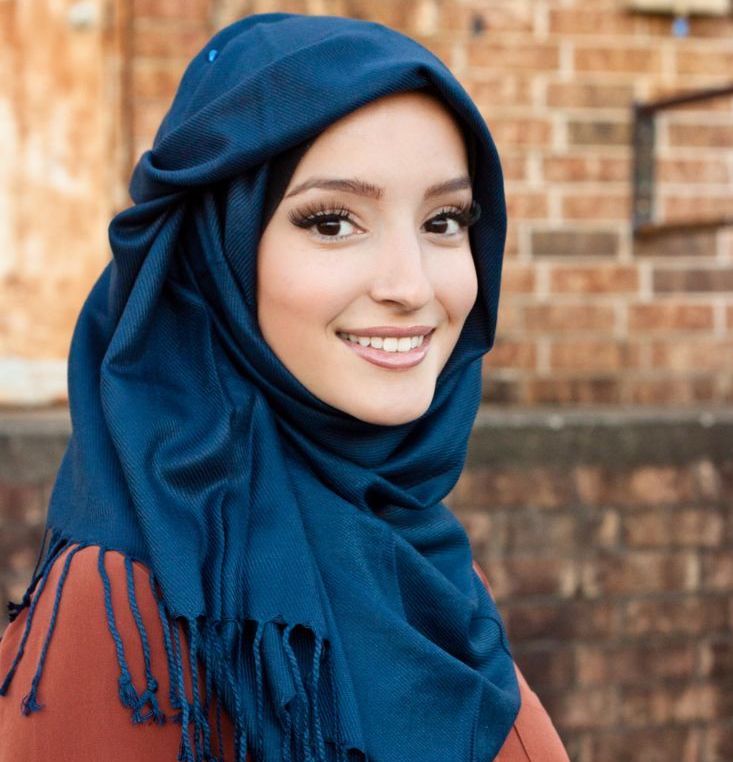 test Hijab styles for Pakistani Beautiful Girl